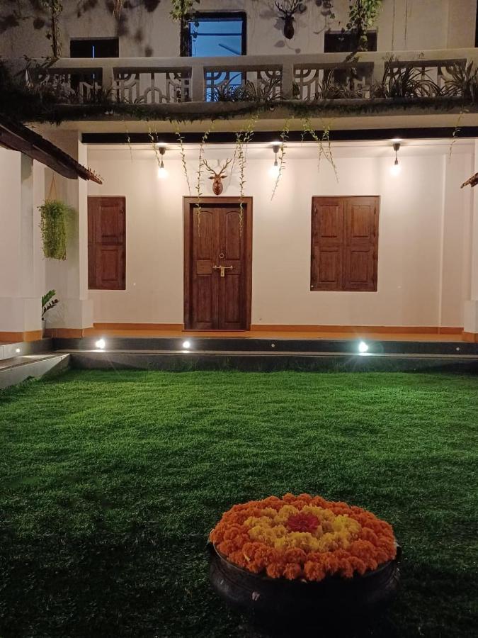 Kayyalas Courtyard Thrissur Dış mekan fotoğraf